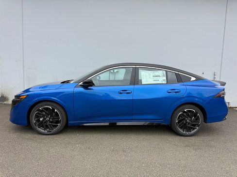 New 2026 Nissan Sentra SR w/ SR Premium Package image 4