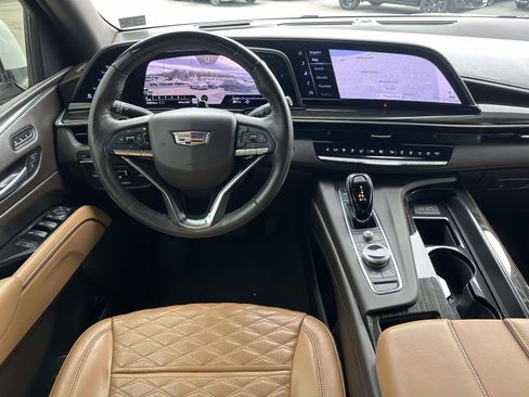 Used 2023 Cadillac Escalade ESV Sport w/ LPO, ONYX Package image 8