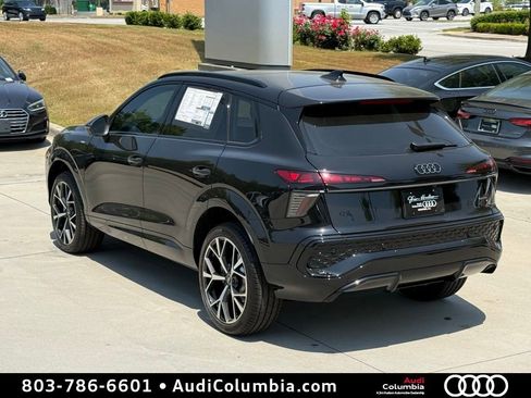 New 2026 Audi Q3 quattro 2.0T AWD/4WD image 12