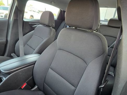 Used 2023 Chevrolet Malibu LT FWD image 6