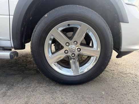 Used 2017 RAM 1500 Express AWD/4WD image 45