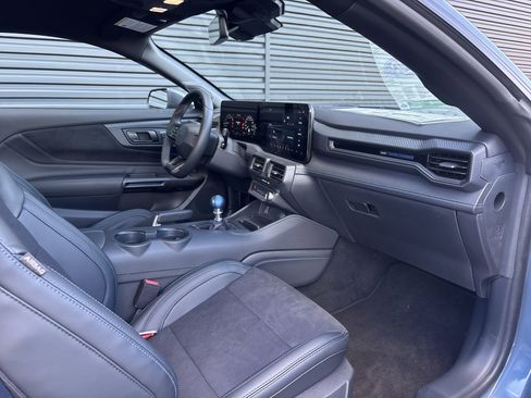 Used 2024 Ford Mustang Dark Horse image 13