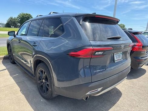 Used 2024 Toyota Grand Highlander AWD Hybrid image 8