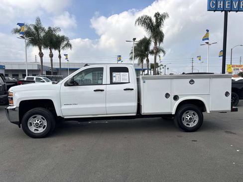 Used 2018 Chevrolet Silverado 2500 W/T w/ WT Convenience Package image 8