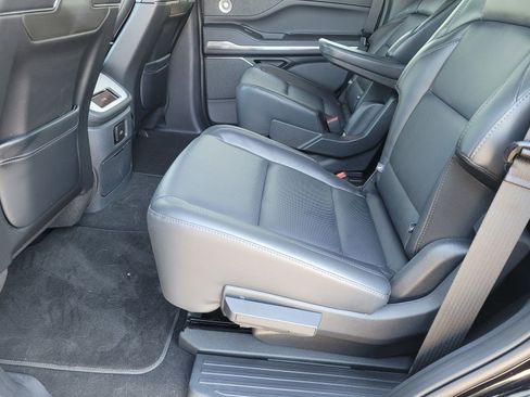 New 2026 Lincoln Navigator Reserve w/ Jet Appearance Package image 7