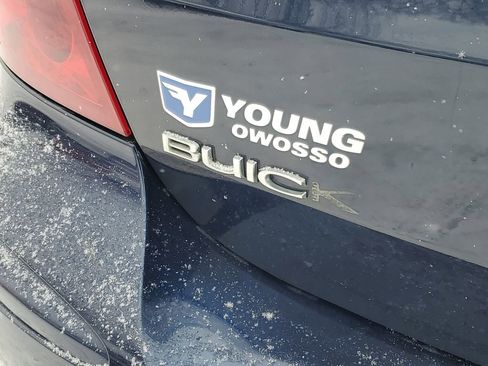 Used 2007 Buick LaCrosse CX image 24