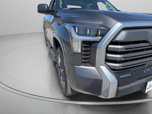 Used 2024 Toyota Tundra Limited AWD/4WD image 2