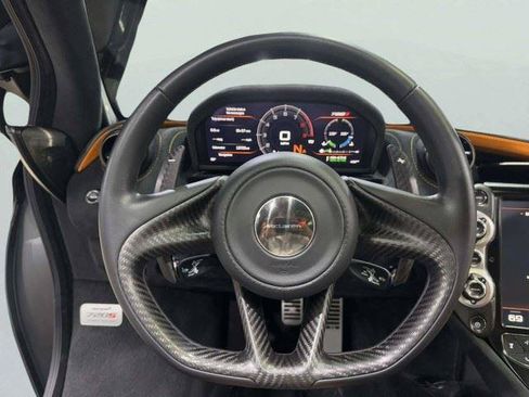 Used 2018 McLaren 720S RWD image 45