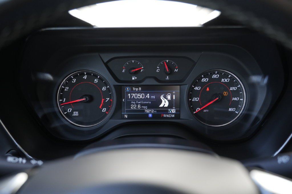 Used 2020 Chevrolet Camaro LT w/ RS Package RWD image 44