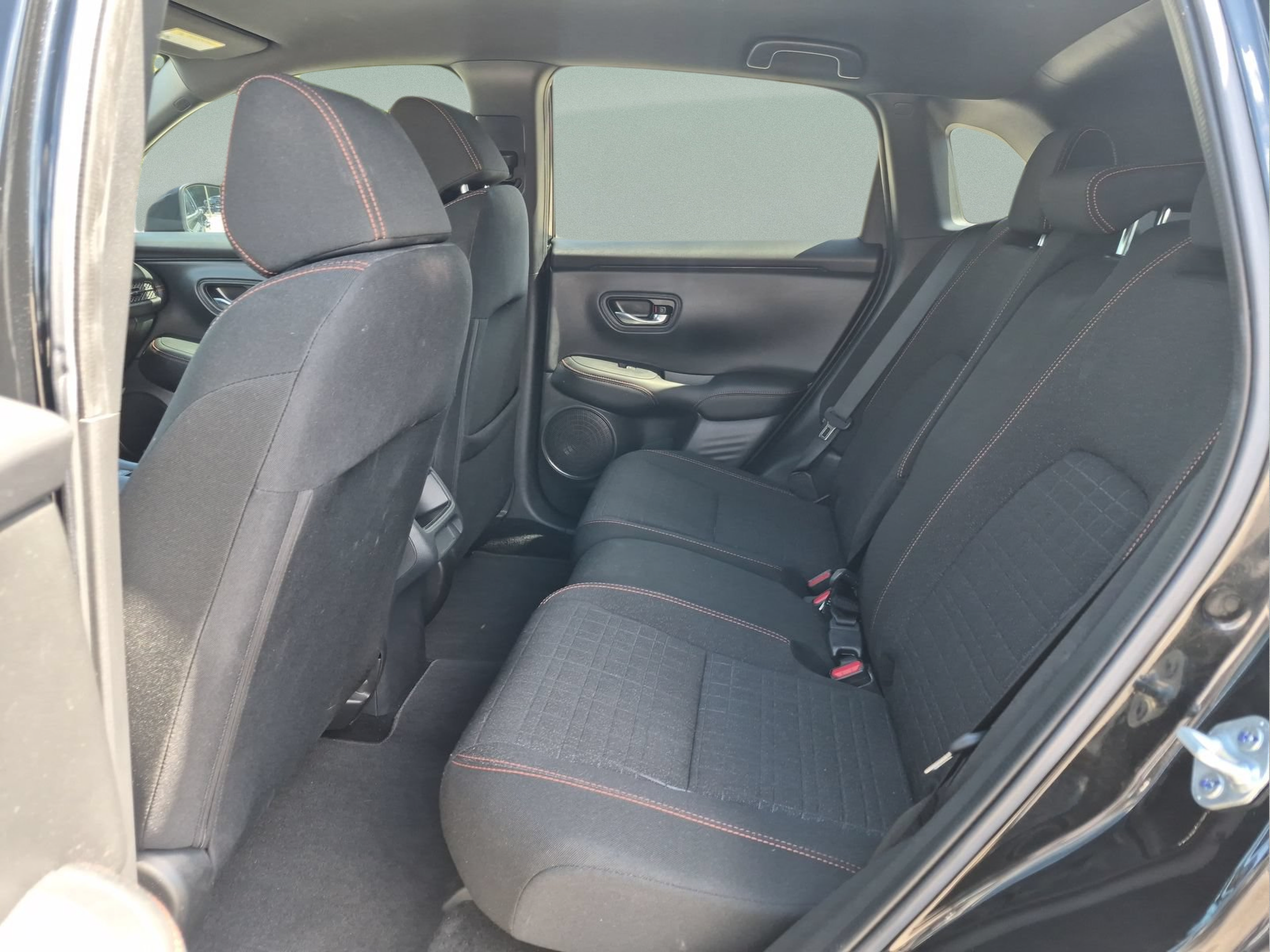 Certified 2025 Honda HR-V Sport image 17