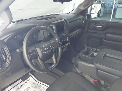 Used 2022 GMC Sierra 2500 Pro w/ Convenience Package AWD/4WD image 17