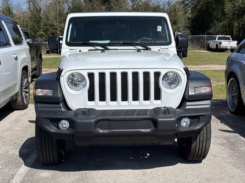 Used 2023 Jeep Wrangler Sport S image 2