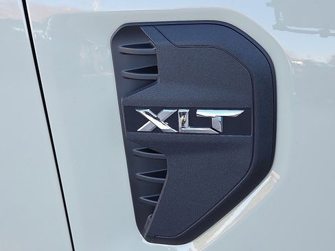 New 2025 Ford Ranger XLT w/ Convenience Package image 8