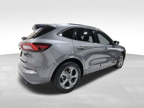 Used 2023 Ford Escape ST-Line image 4
