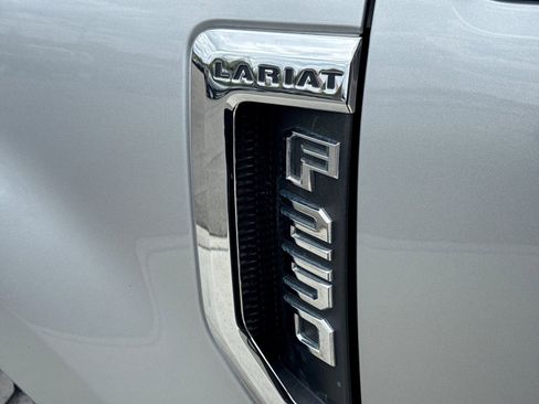 Certified 2022 Ford F250 Lariat AWD/4WD image 15