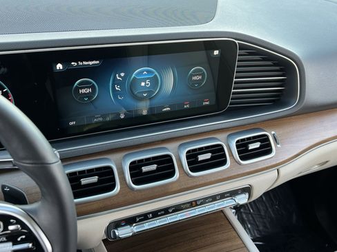 Certified 2022 Mercedes-Benz GLE 350 4MATIC image 19