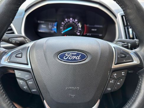 Used 2019 Ford Edge SEL w/ Equipment Group 201A FWD image 44