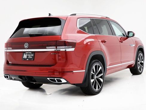 Used 2025 Volkswagen Atlas SEL Premium R-Line image 10