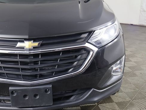 Used 2021 Chevrolet Equinox LT image 11
