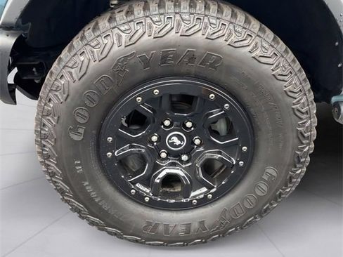 Used 2023 Ford Bronco Wildtrak image 10
