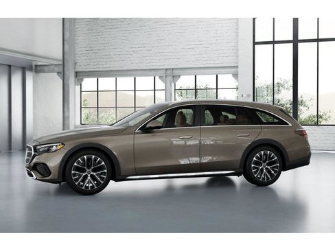 New 2026 Mercedes-Benz E 450 4MATIC All-Terrain Wagon image 36