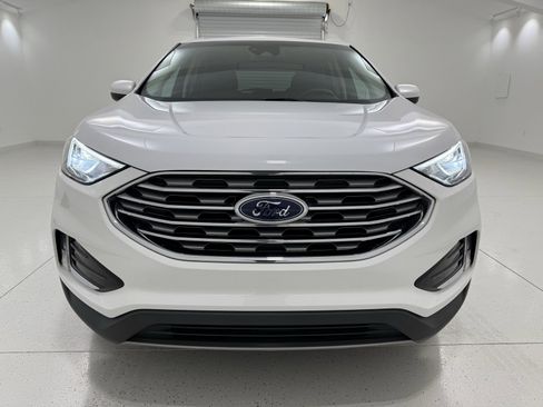 Used 2021 Ford Edge SEL image 2