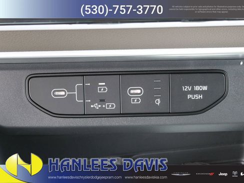 New 2026 Kia Carnival SX FWD image 26