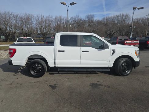 Used 2022 Ford F150 XL w/ Trailer Tow Package image 4