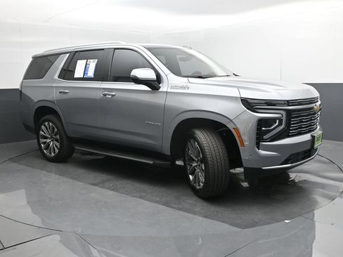Used 2025 Chevrolet Tahoe High Country AWD/4WD image 38