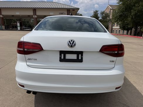 Used 2016 Volkswagen Jetta S FWD image 6