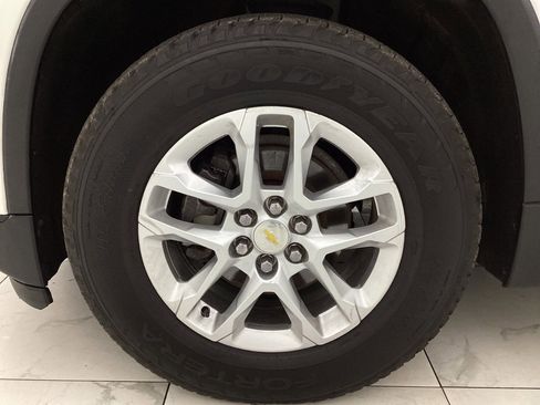 Used 2018 Chevrolet Traverse LS FWD image 45