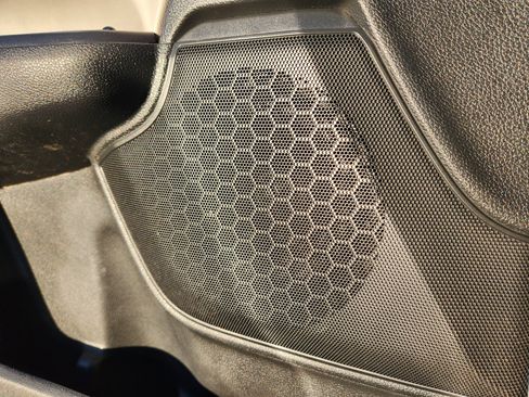 Used 2021 Honda CR-V Touring image 12