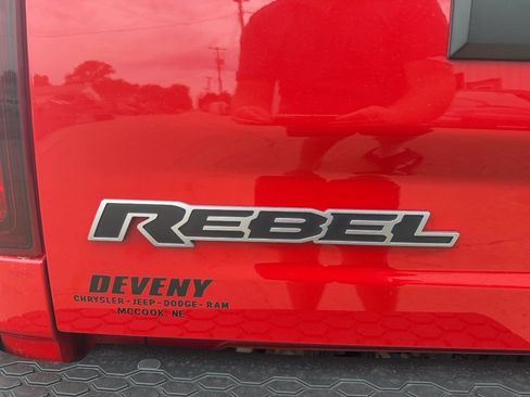 Used 2016 RAM 1500 Rebel AWD/4WD image 8