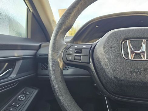 Used 2023 Honda Accord EX image 28