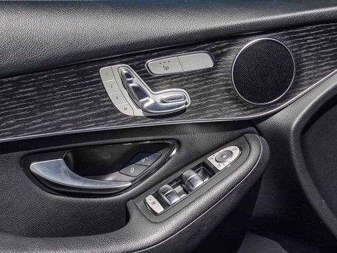 Certified 2021 Mercedes-Benz GLC 300 4MATIC image 16