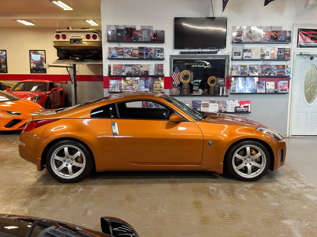Used 2003 Nissan 350Z Track RWD image 5