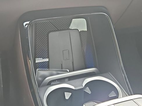 Used 2025 BMW X2 xDrive28i image 15