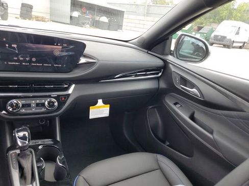 New 2026 Buick Envista Sport Touring w/ Convenience I Package FWD image 14
