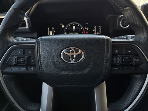 Used 2025 Toyota 4Runner SR5 image 24