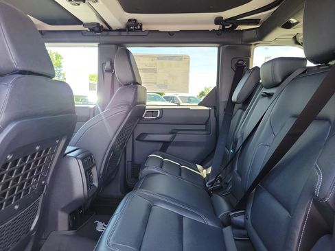 New 2026 Ford Bronco Big Bend w/ Black Diamond Package AWD/4WD image 13