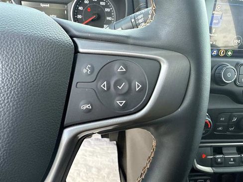 Used 2024 GMC Terrain AT4 image 25