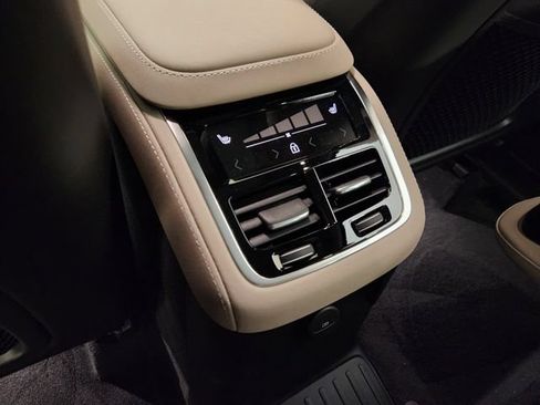 New 2026 Volvo XC90 T8 Core w/ Protection Package AWD/4WD image 27