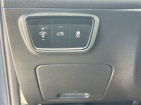 Used 2022 Hyundai Santa Cruz SE FWD image 20