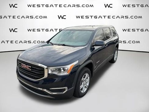 Used 2017 GMC Acadia SLE image 1