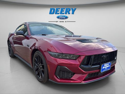 Used 2025 Ford Mustang GT Premium RWD image 7