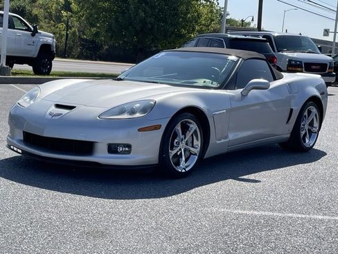 Certified 2013 Chevrolet Corvette Grand Sport w/ 3LT Preferred Equipment Group image 10