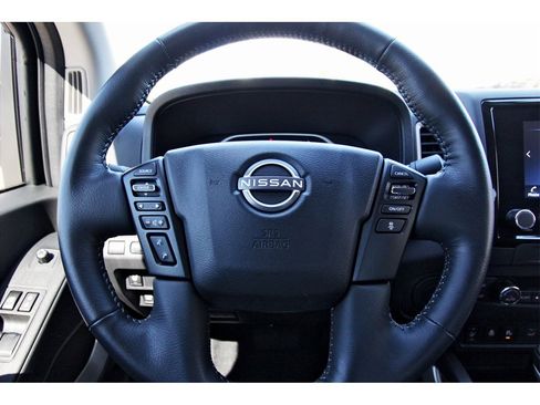 Certified 2024 Nissan Frontier SV w/ SV Convenience Package image 11