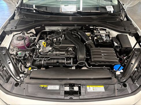 New 2026 Volkswagen Jetta SE FWD image 12