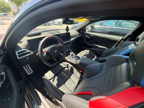 Used 2025 BMW M2 w/ Lighting Package RWD image 5