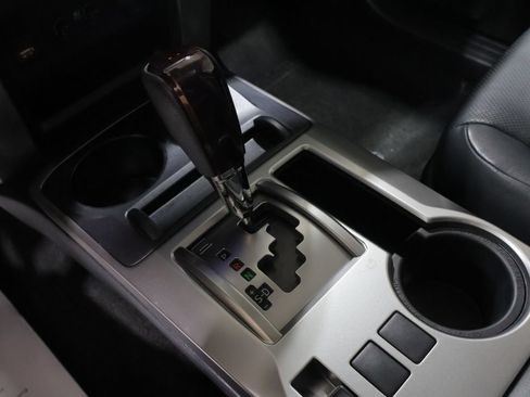 Used 2022 Toyota 4Runner Limited AWD/4WD image 27